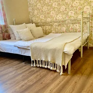 https://apartment-on-virmenska-14.hotelslviv.net