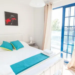 https://must-stay-evripidou-holiday-flats.protaras-cy-hotels.com