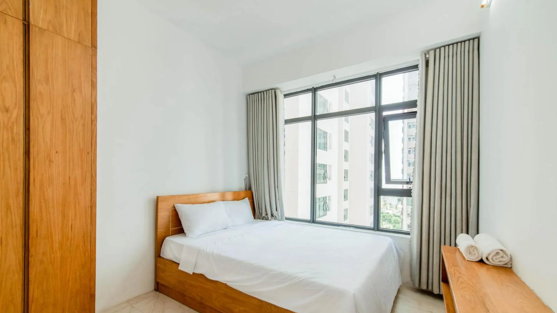 Oceanus Mt Vien Trieu Thai Ha Hotel & Apartment Nha Trang