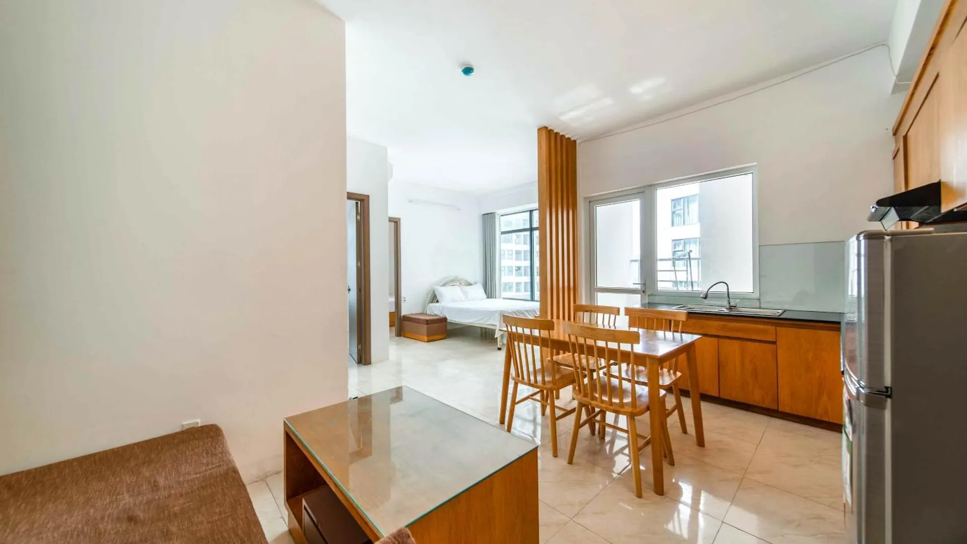 Oceanus Mt Vien Trieu Thai Ha Hotel & Apartment Nha Trang