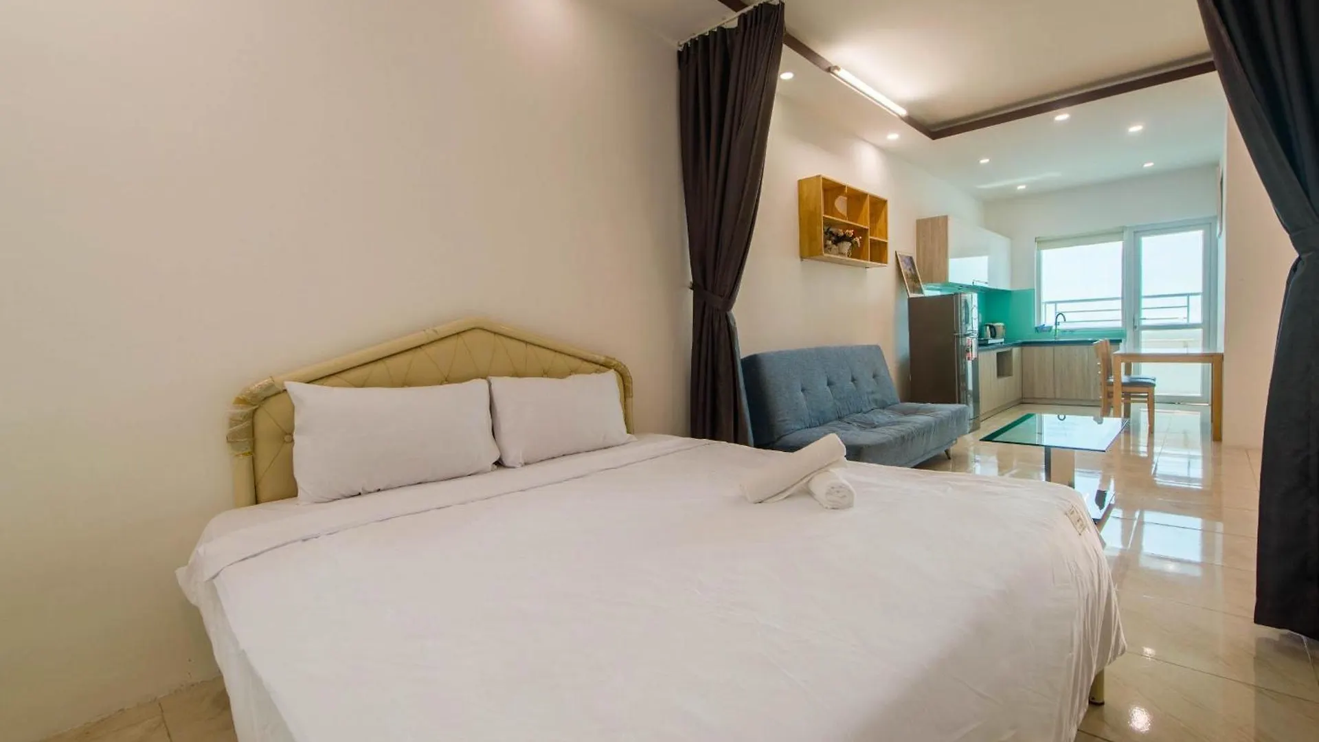 Oceanus Mt Vien Trieu Thai Ha Hotel & Apartment Nha Trang