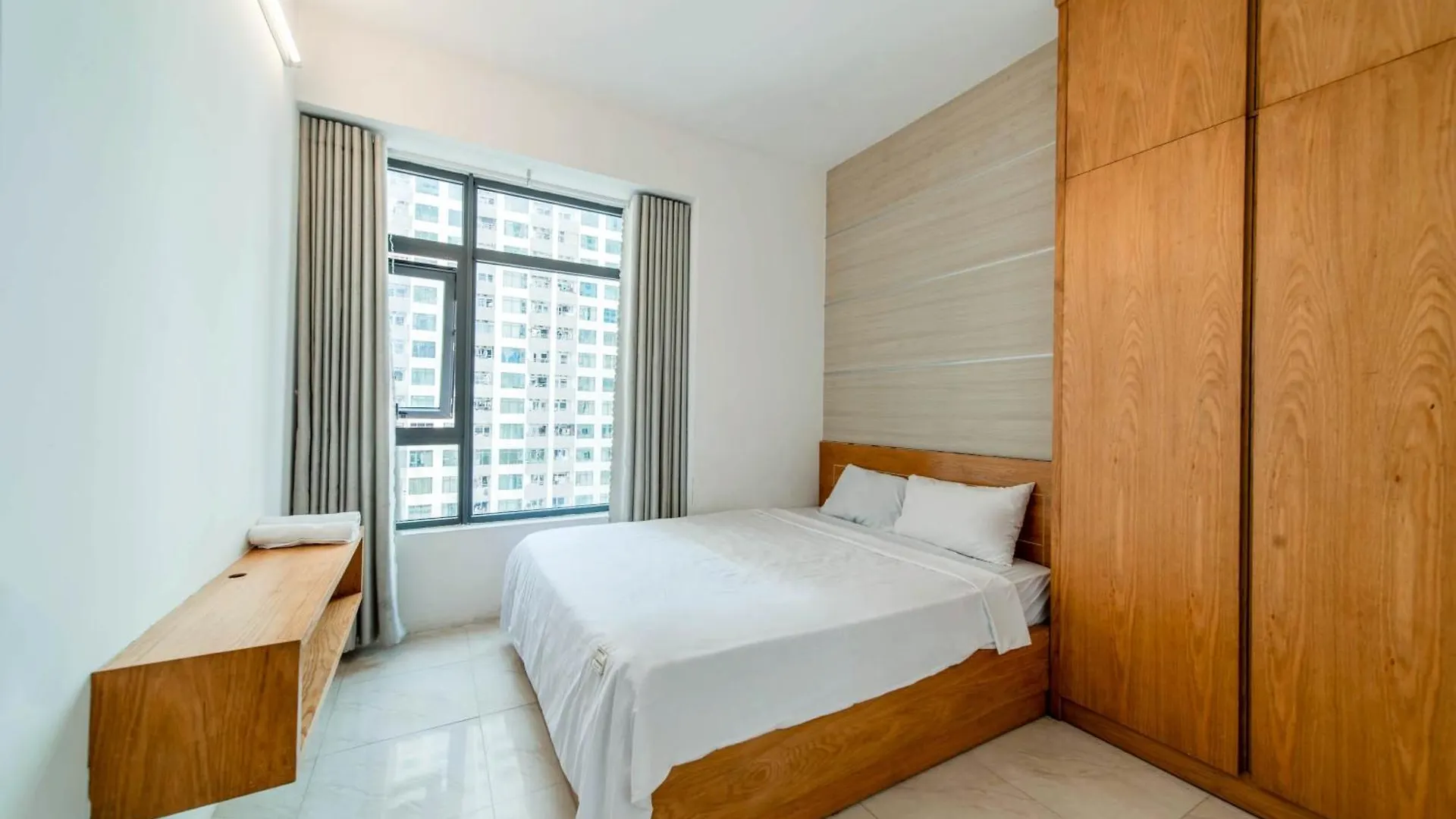 Oceanus Mt Vien Trieu Thai Ha Hotel & Apartment Nha Trang
