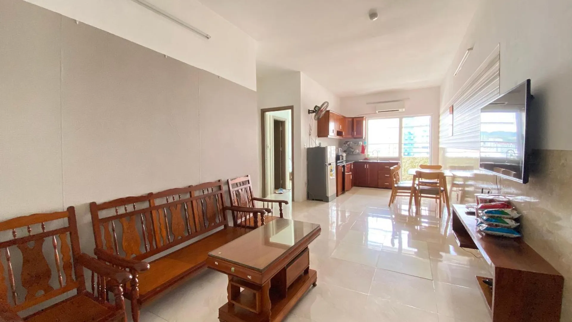 Oceanus Mt Vien Trieu Thai Ha Hotel & Apartment Nha Trang Vietnam